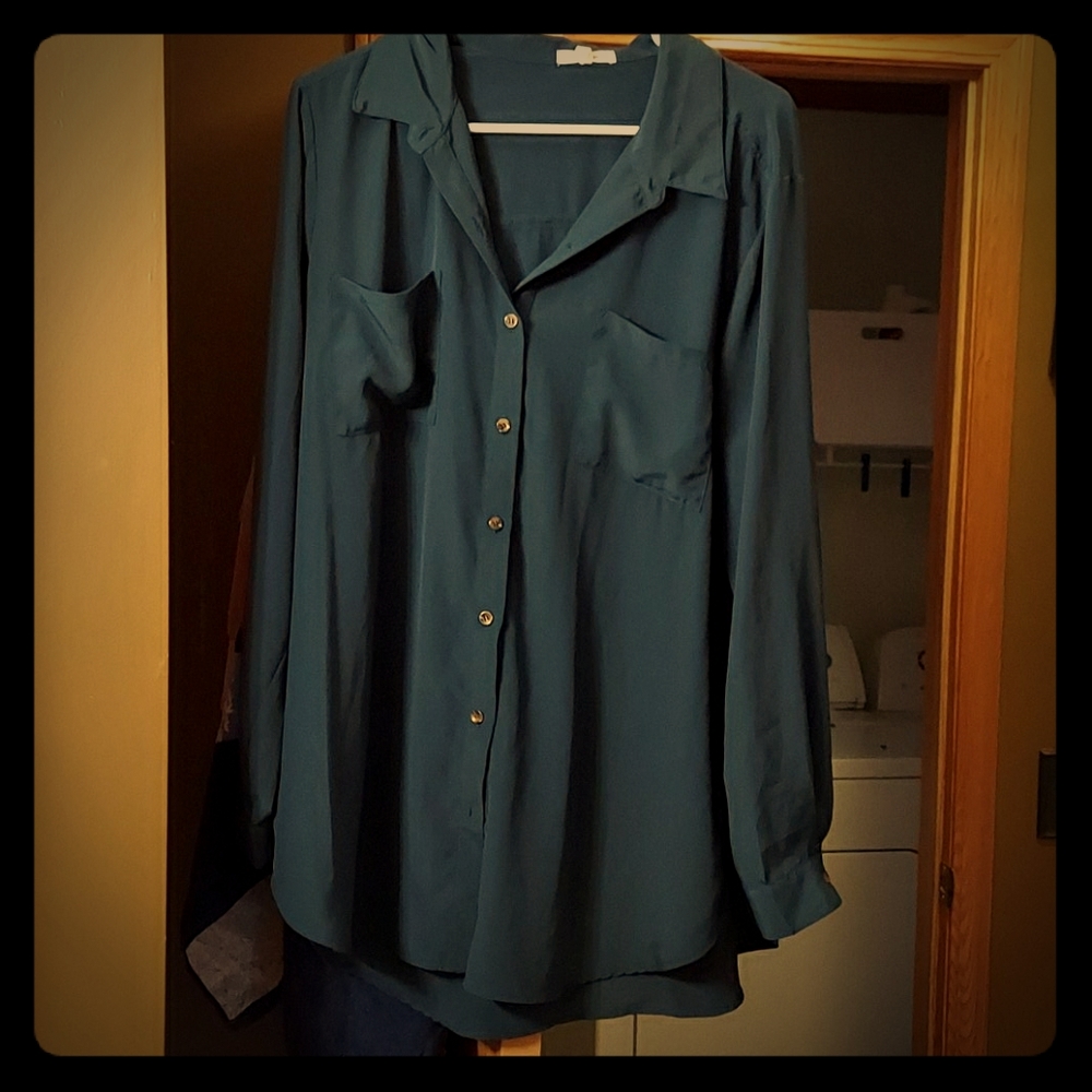 Blue dress shirt